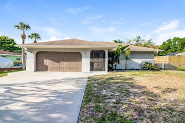 141 Loyola Rd Venice, FL 34293